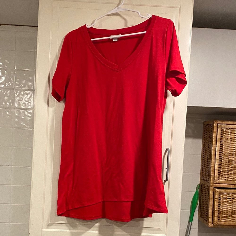LuLaRoe Bright Red & pink Short Sleeve Tee size large